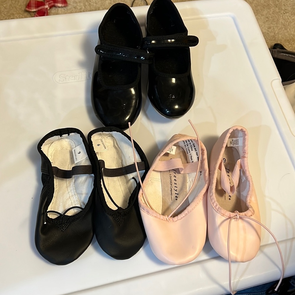 Kids dance shoes bundle - ballet shoes and tap shoes